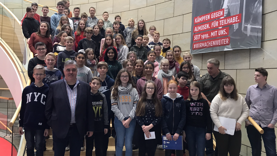 Besuch im Landtag (c) Bischöfliches Gymnasium St. Ursula Geilenkirchen