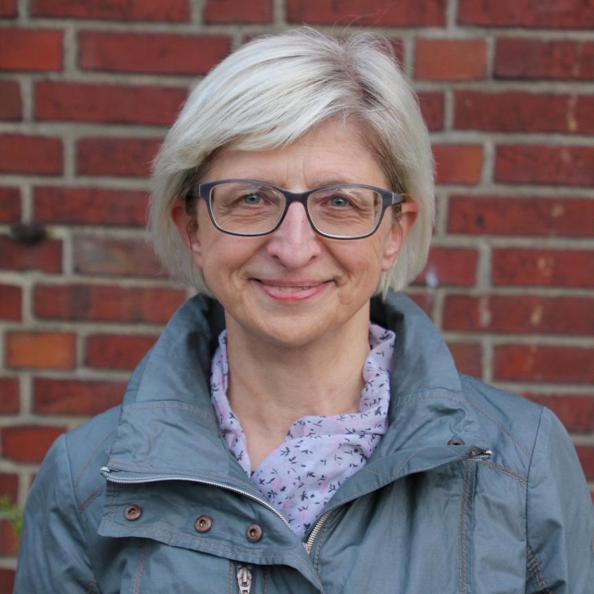 Dr. Maria Zettner