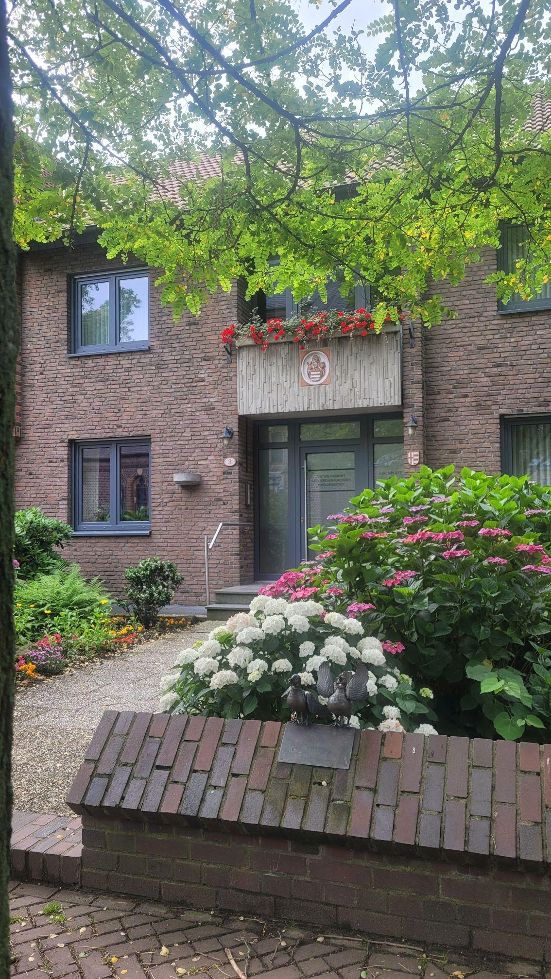 Kath. Zentralpfarramt Korschenbroich
