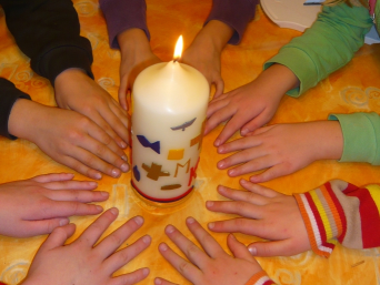 Neue Angebote: Kinderkirche - Familiengottesdienste - KiKo