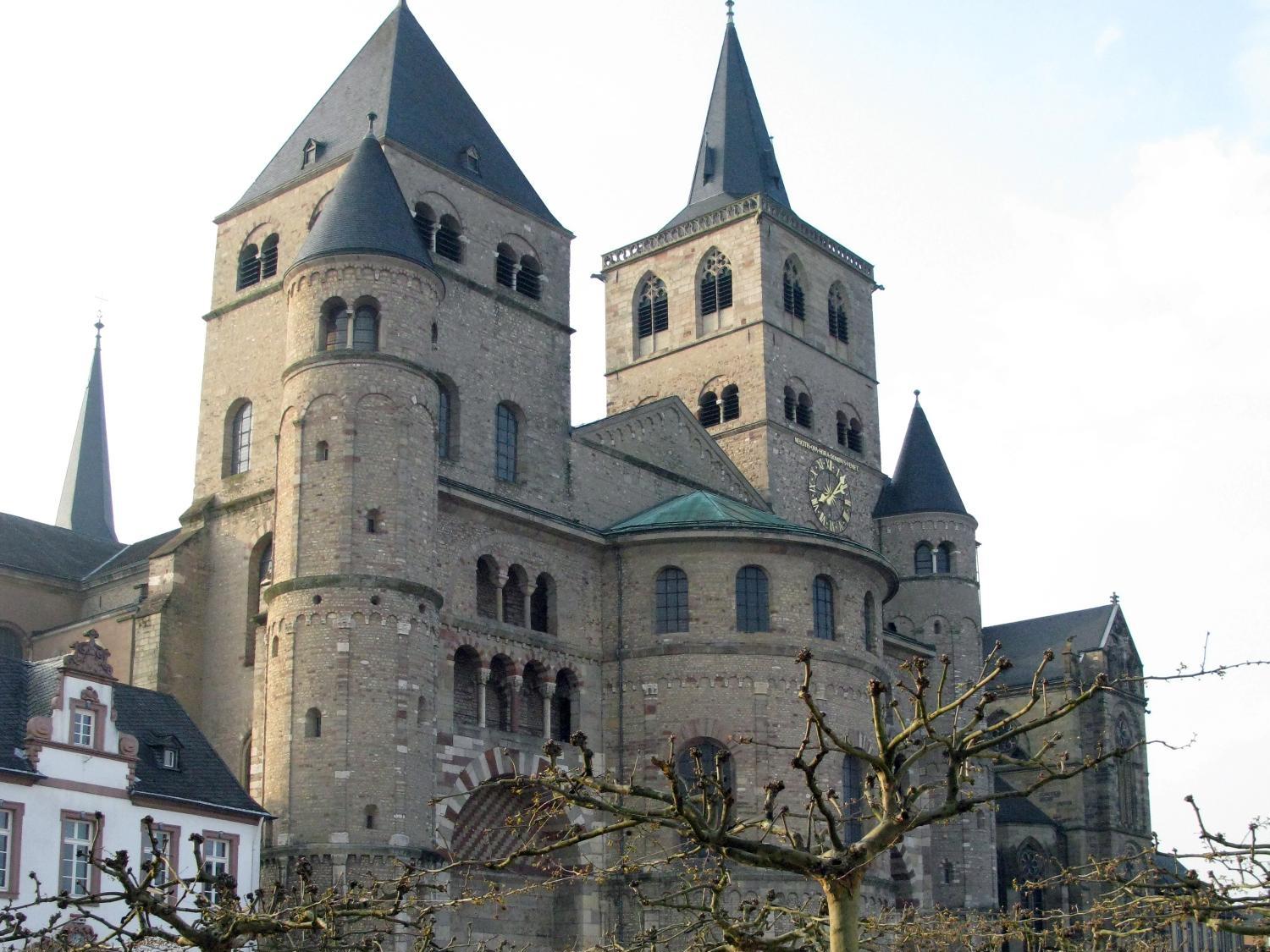Buswallfahrt zum Grab des Apostels Matthias nach Trier (c) pfarrbriefservice