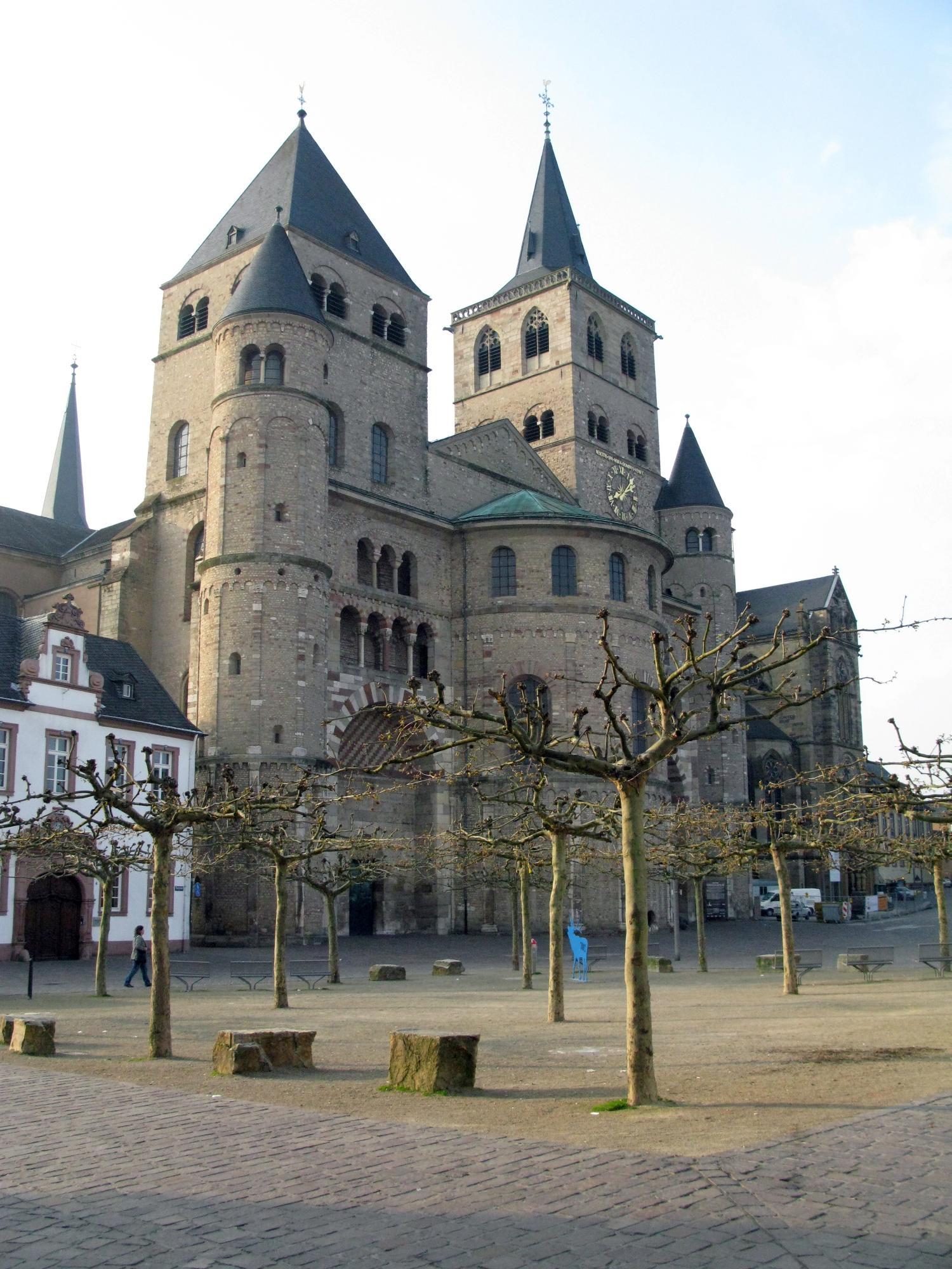 Dom in Trier (c) pfarrbriefservice