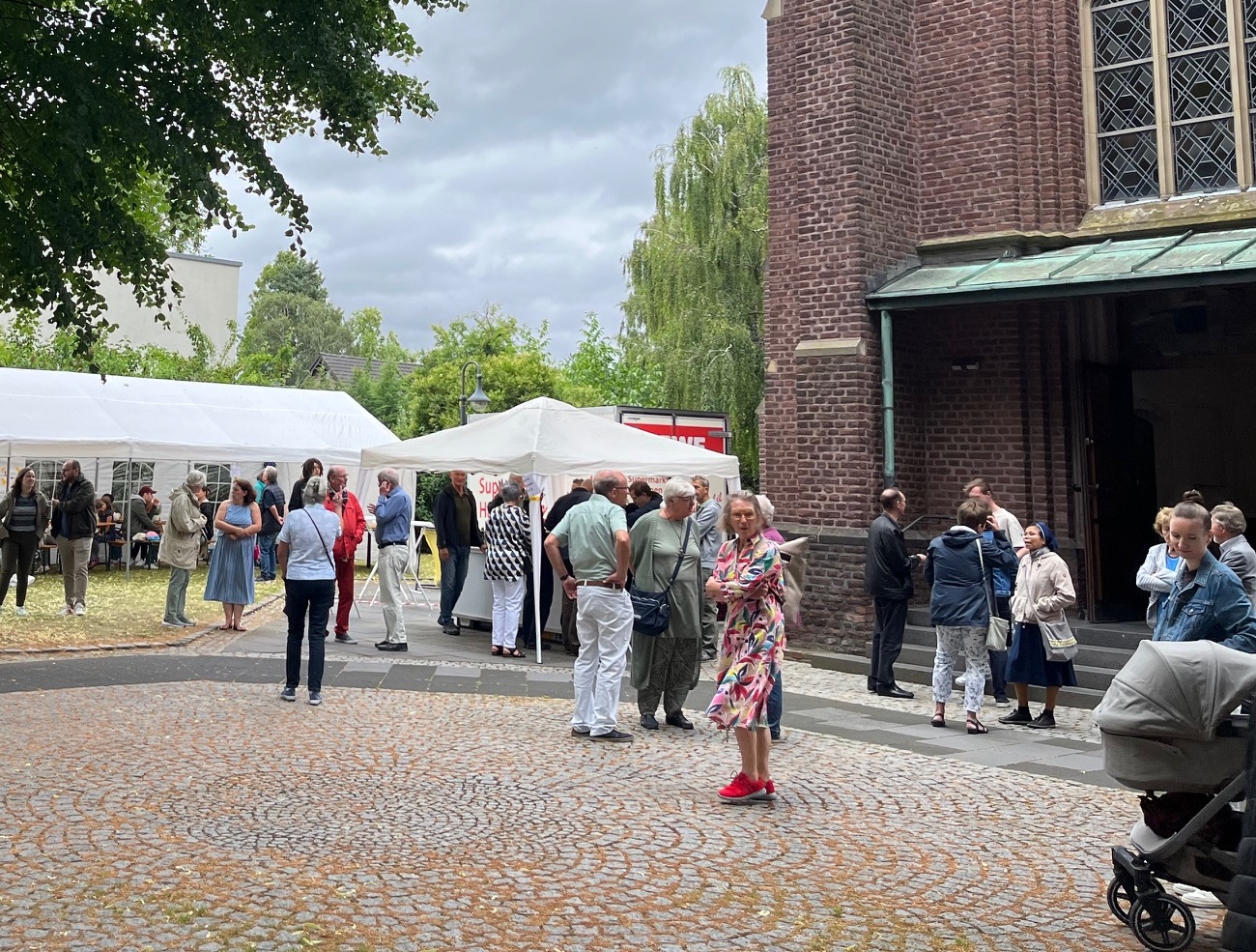 Nach der Messe (c) A. Tillmanns