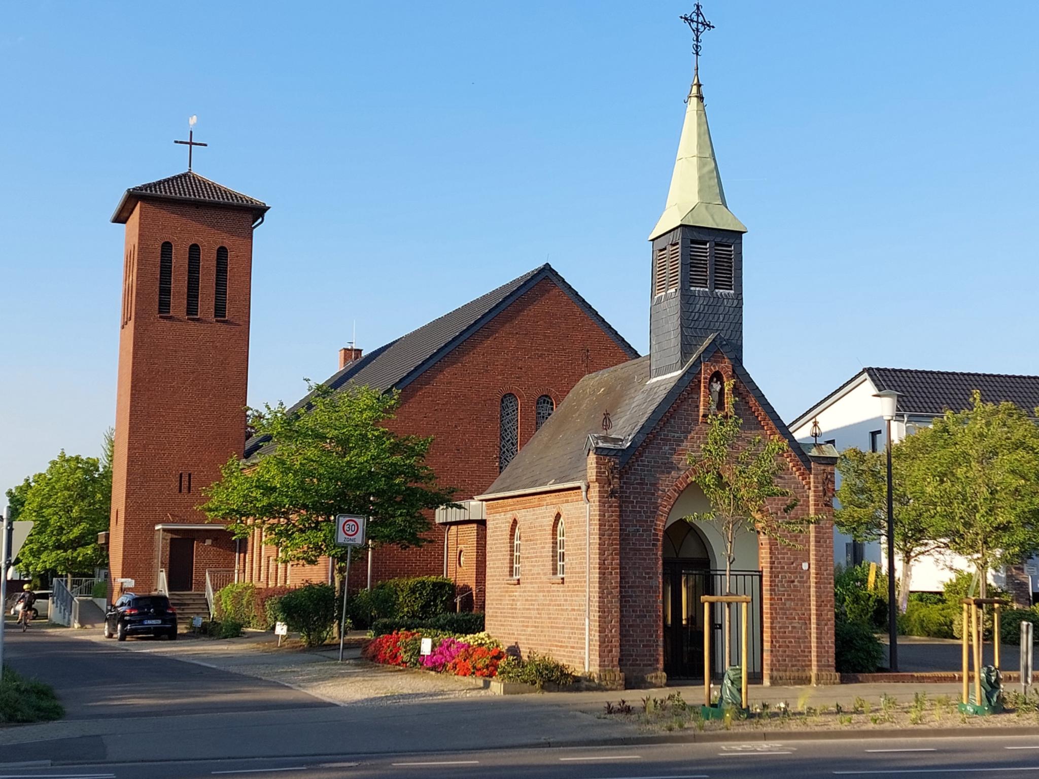 Kirche-St-Marien-Pesch