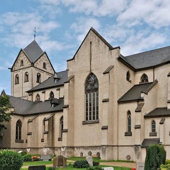 Hohenbudberg (c) Carschten / Wikimedia Commons